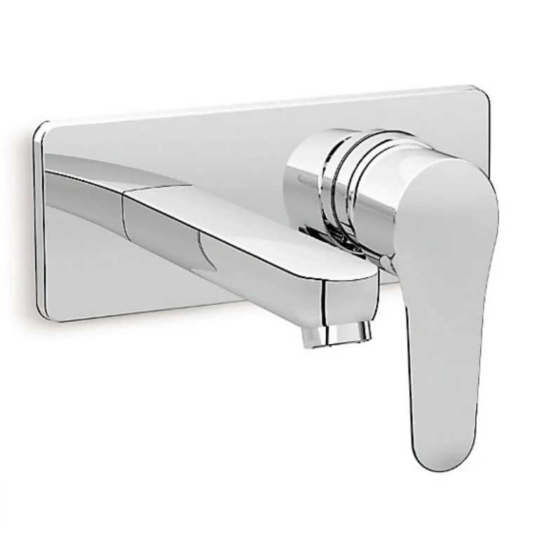  LAVATORY FAUCET TRIM IN POLISHED CHROME